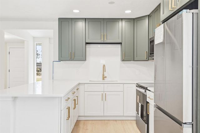 3427 BARSTOW STREET, Sarasota, FL 34235