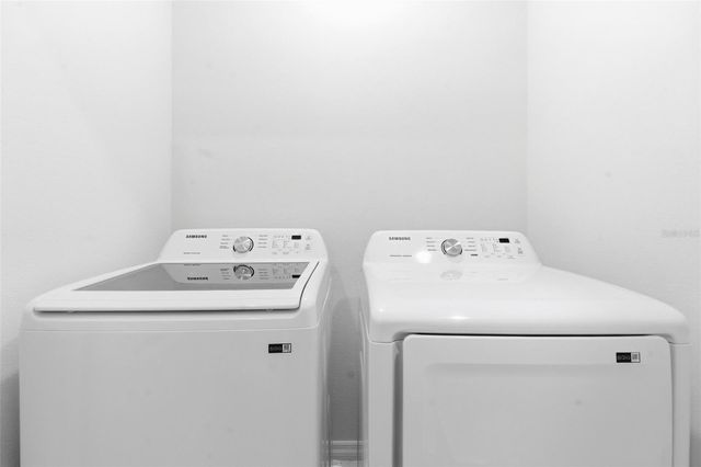 1292 YELLOW FINCH DRIVE, Davenport, FL 33837