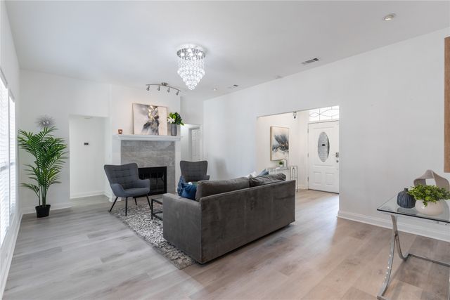 3601 Steven Drive, Plano, TX 75023