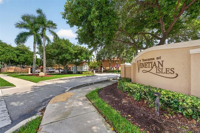 15266 SW 30th Terrace, Miami, FL 33185