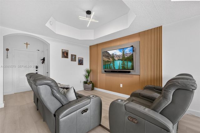 15266 SW 30th Terrace, Miami, FL 33185
