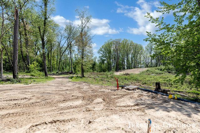 757 W Sedona Hills Court, Grand Rapids, MI 49525