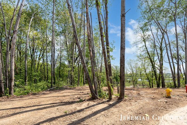 757 W Sedona Hills Court, Grand Rapids, MI 49525