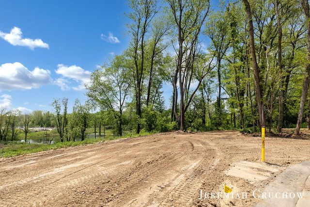 757 W Sedona Hills Court, Grand Rapids, MI 49525