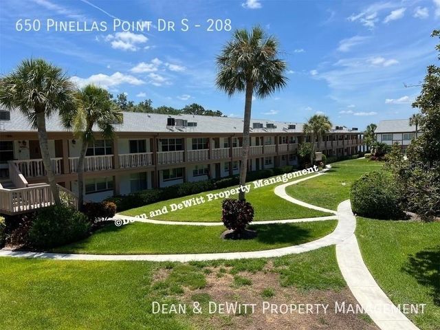 650 PINELLAS POINT DRIVE S 208, St Petersburg, FL 33705