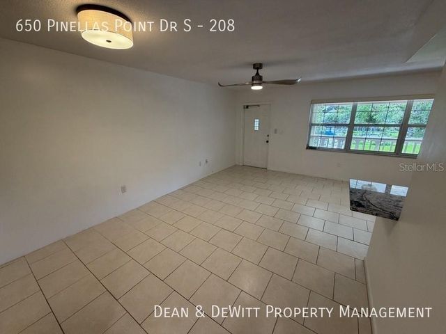650 PINELLAS POINT DRIVE S 208, St Petersburg, FL 33705
