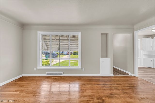 14205 Corridon Avenue, Maple Heights, OH 44137