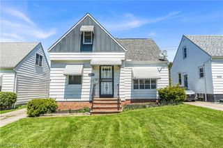 14205 Corridon Avenue, Maple Heights, OH 44137