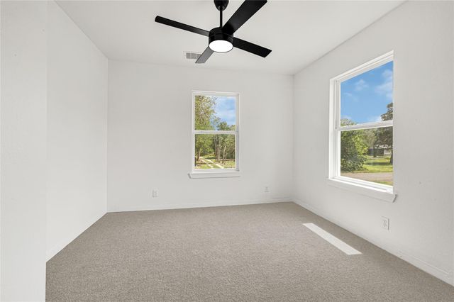 507 E 3rd Street, El Campo, TX 77437
