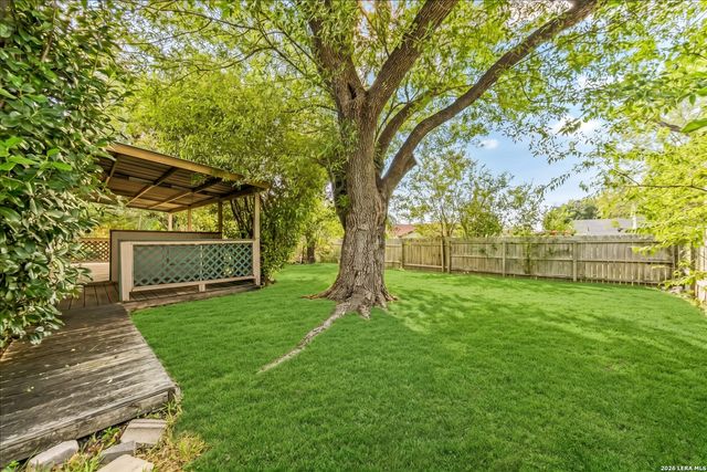 7919 DEEP FRST, San Antonio, TX 78239