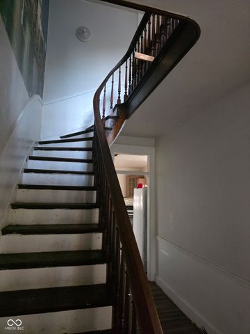 8321 E 42nd Street, Indianapolis, IN 46226