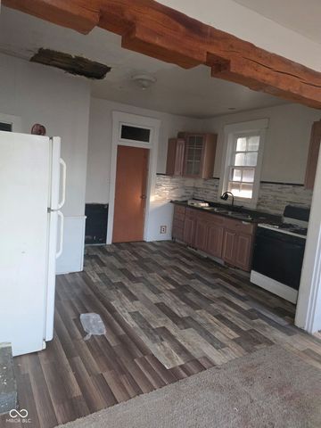 8321 E 42nd Street, Indianapolis, IN 46226