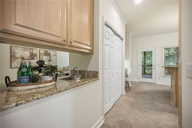 865 Dockbridge Way, Alpharetta, GA 30004