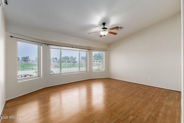 20020 N COYOTE LAKES Parkway, Surprise, AZ 85378