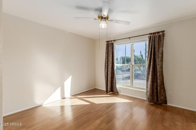 20020 N COYOTE LAKES Parkway, Surprise, AZ 85378