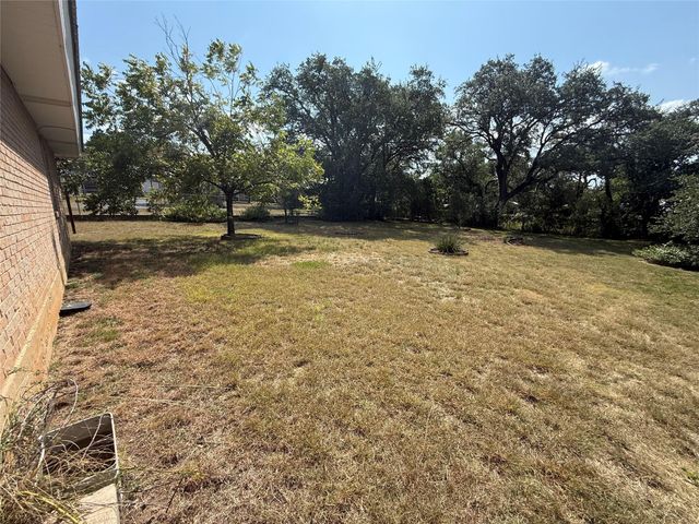 10201 Womack DR, Leander, TX 78641