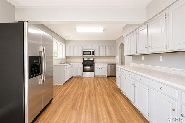 738 Bond Avenue, Collinsville, IL 62234