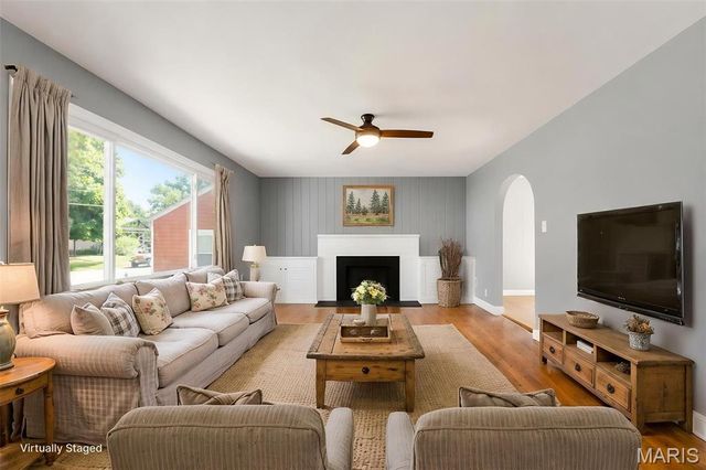 738 Bond Avenue, Collinsville, IL 62234