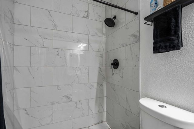 2165 Sharon Way, Modesto, CA 95350