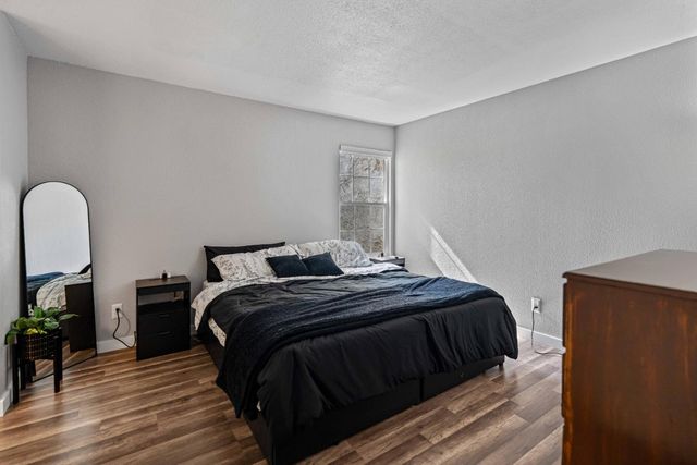 2165 Sharon Way, Modesto, CA 95350