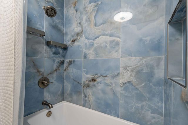 2165 Sharon Way, Modesto, CA 95350