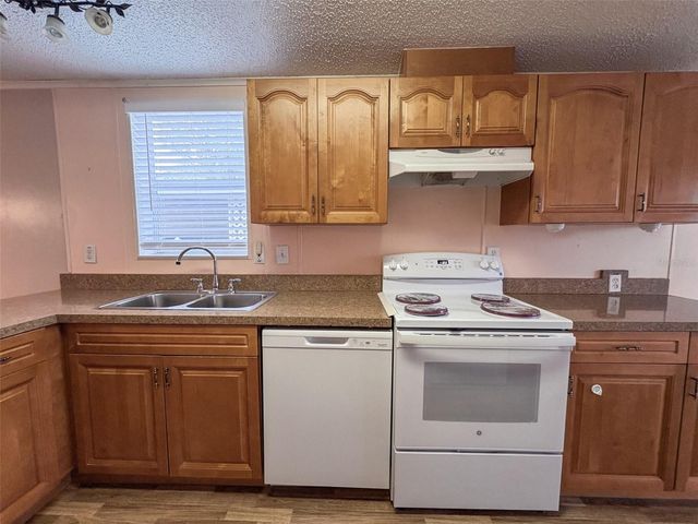 3505 METEOR PLACE, Valrico, FL 33594