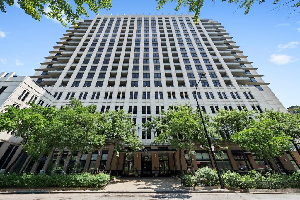 1255 S STATE Street 1702, Chicago, IL 60605