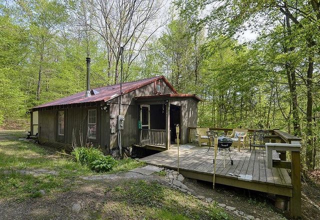 138 Esty Road, Westmoreland, NH 03467