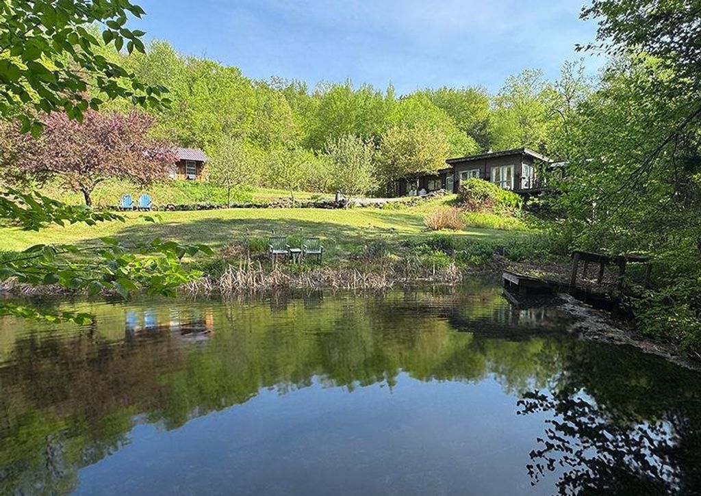 138 Esty Road, Westmoreland, NH 03467