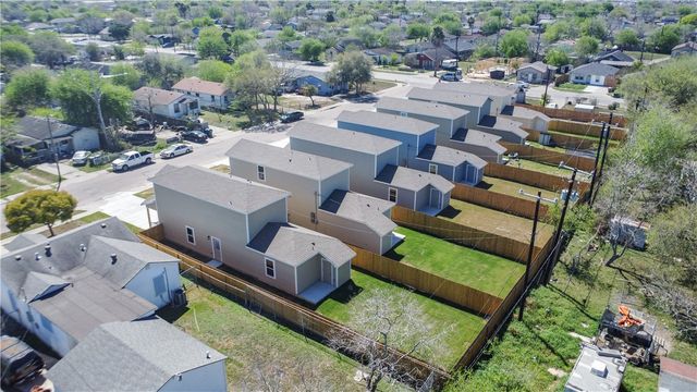 3023 Sabinas St, Corpus Christi, TX 78405