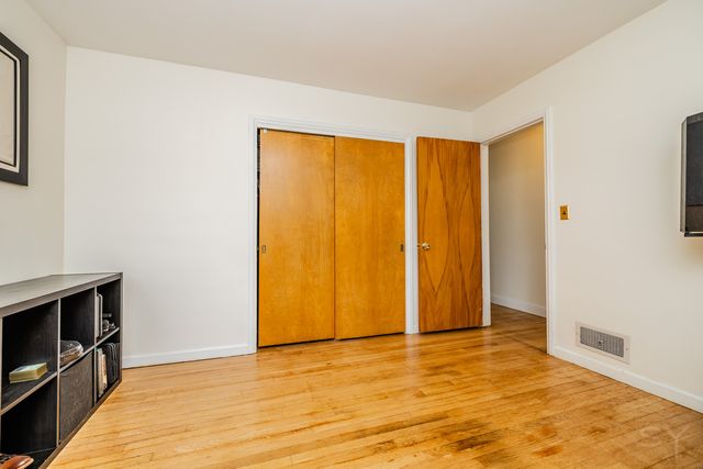 7535 Kenton Avenue, Skokie, IL 60076