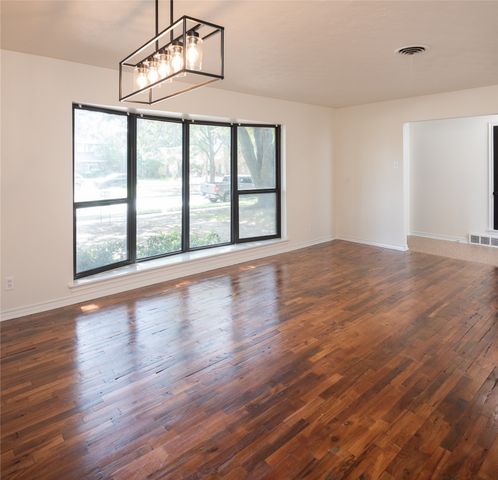 308 S Grove Road, Richardson, TX 75081