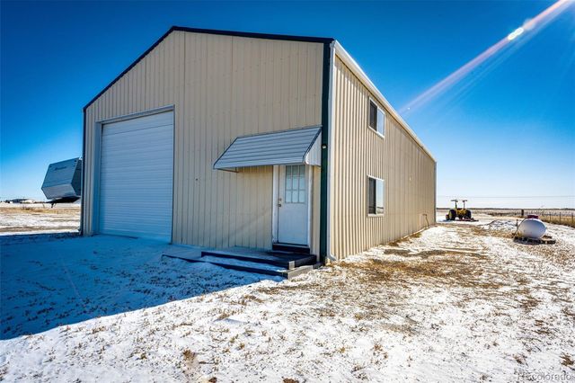 43201 E 88th Avenue, Bennett, CO 80102