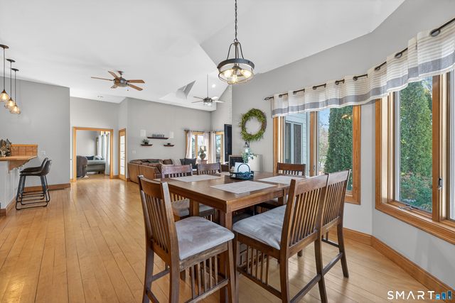 174 Westfort Drive, Meriden, CT 06451