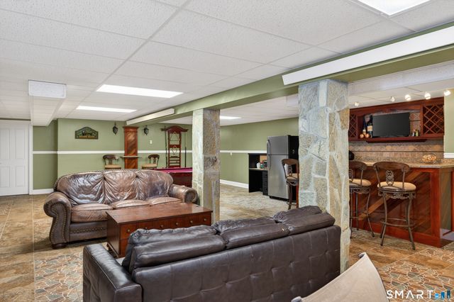 174 Westfort Drive, Meriden, CT 06451