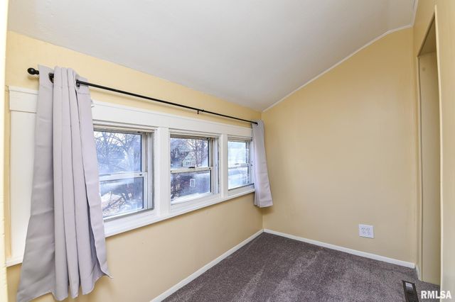 1622 W CALLENDER Street, Peoria, IL 61606