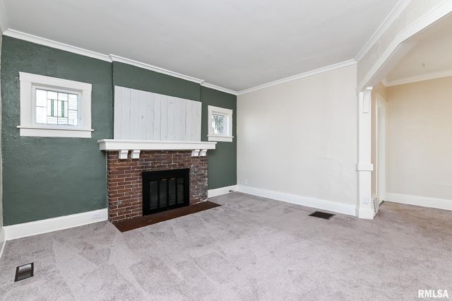 1622 W CALLENDER Street, Peoria, IL 61606