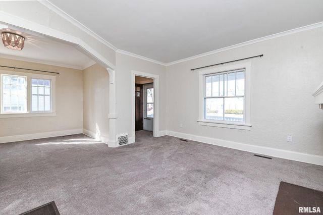 1622 W CALLENDER Street, Peoria, IL 61606