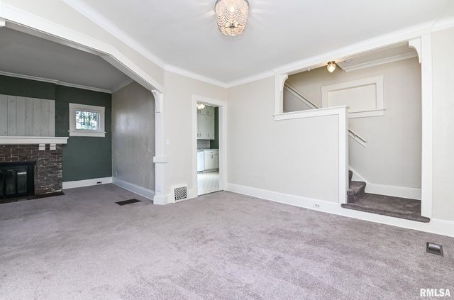 1622 W CALLENDER Street, Peoria, IL 61606