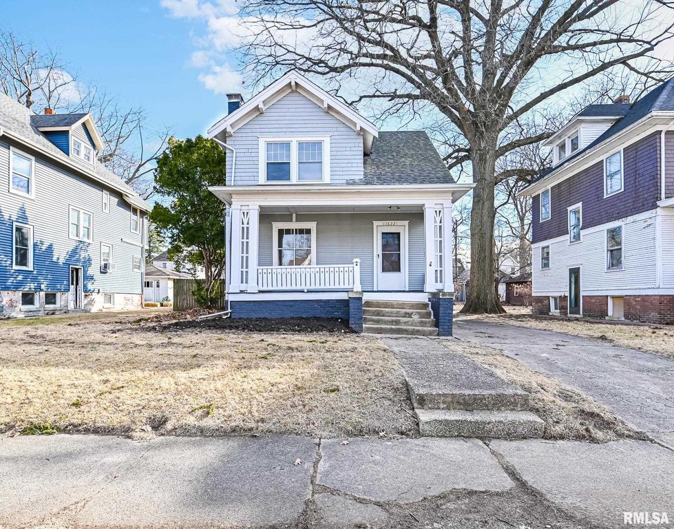 1622 W CALLENDER Street, Peoria, IL 61606