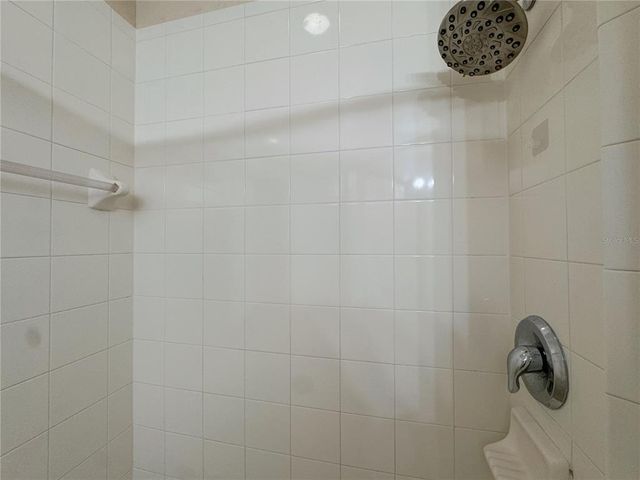 10775 REGENT SQUARE DRIVE 1905, Orlando, FL 32825