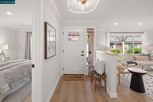 1152 Fairlawn Ct 3, Walnut Creek, CA 94595