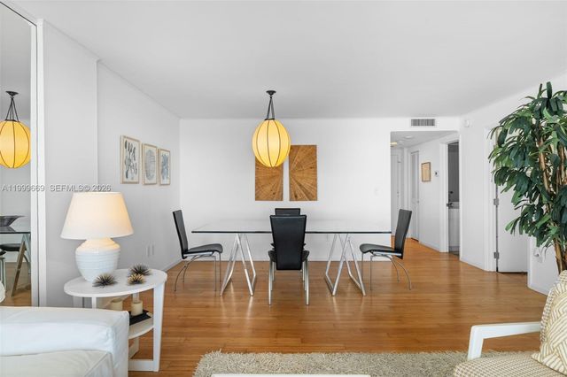 177 Ocean Lane Dr 703, Key Biscayne, FL 33149