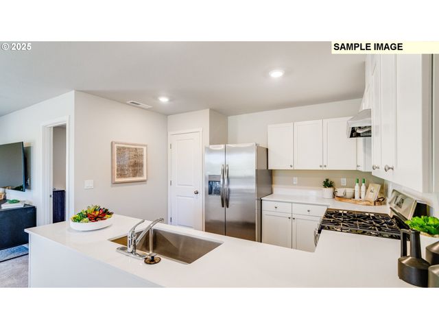 5717 Durst St, Eugene, OR 97402