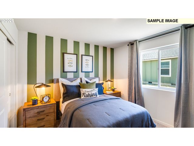 5717 Durst St, Eugene, OR 97402