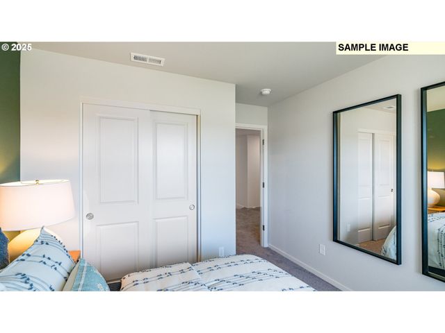 5717 Durst St, Eugene, OR 97402