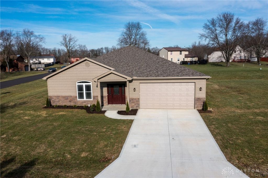 7793 Downey Lane, Dayton, OH 45426