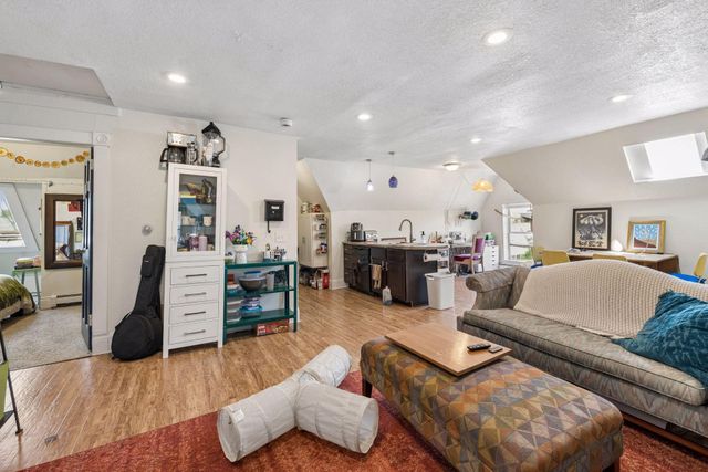 2700 Pillsbury Avenue S, Minneapolis, MN 55408