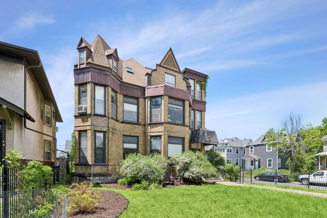 2700 Pillsbury Avenue S, Minneapolis, MN 55408