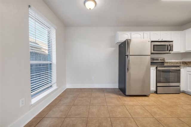 749 Nelson Place, Fort Worth, TX 76028